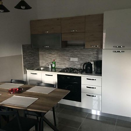 Studio Apartman Dado Apartment Bale Exterior foto