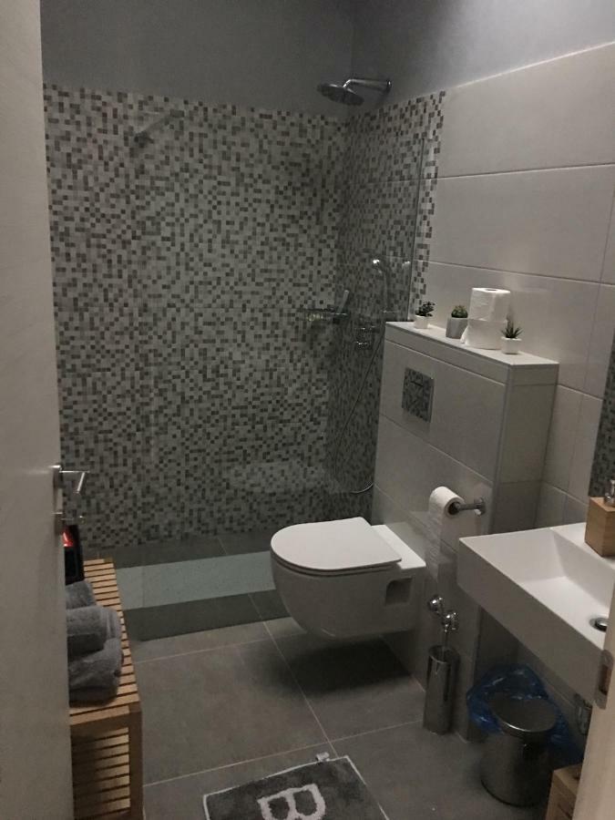Studio Apartman Dado Apartment Bale Exterior foto